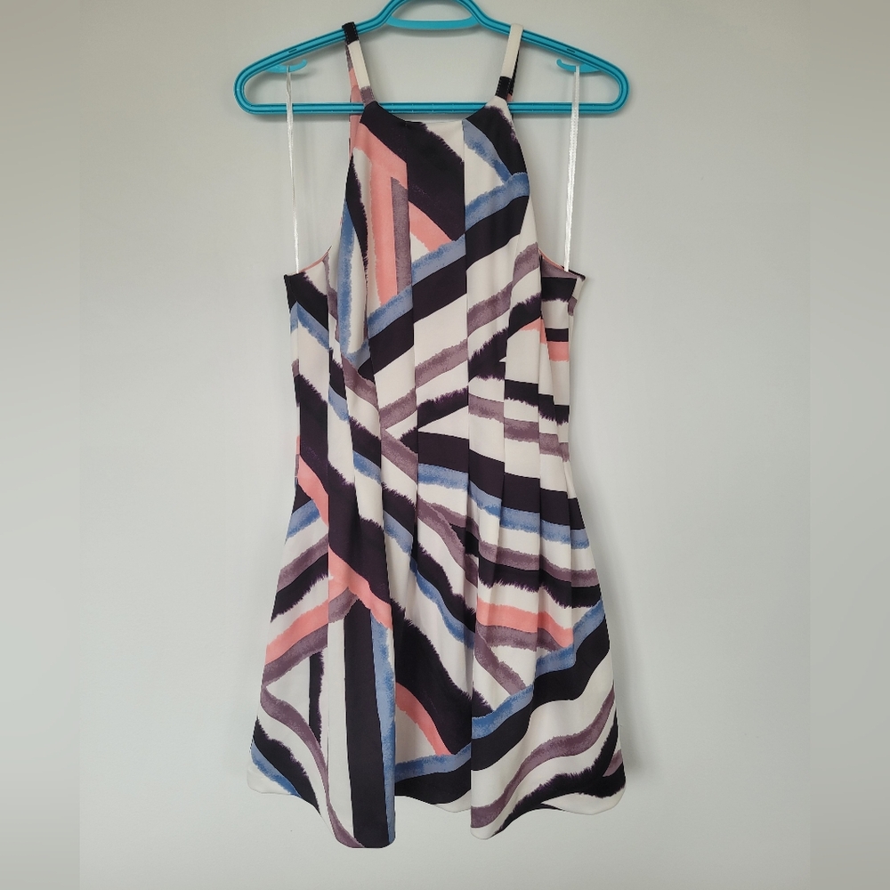 Vince Camuto Dress size 8